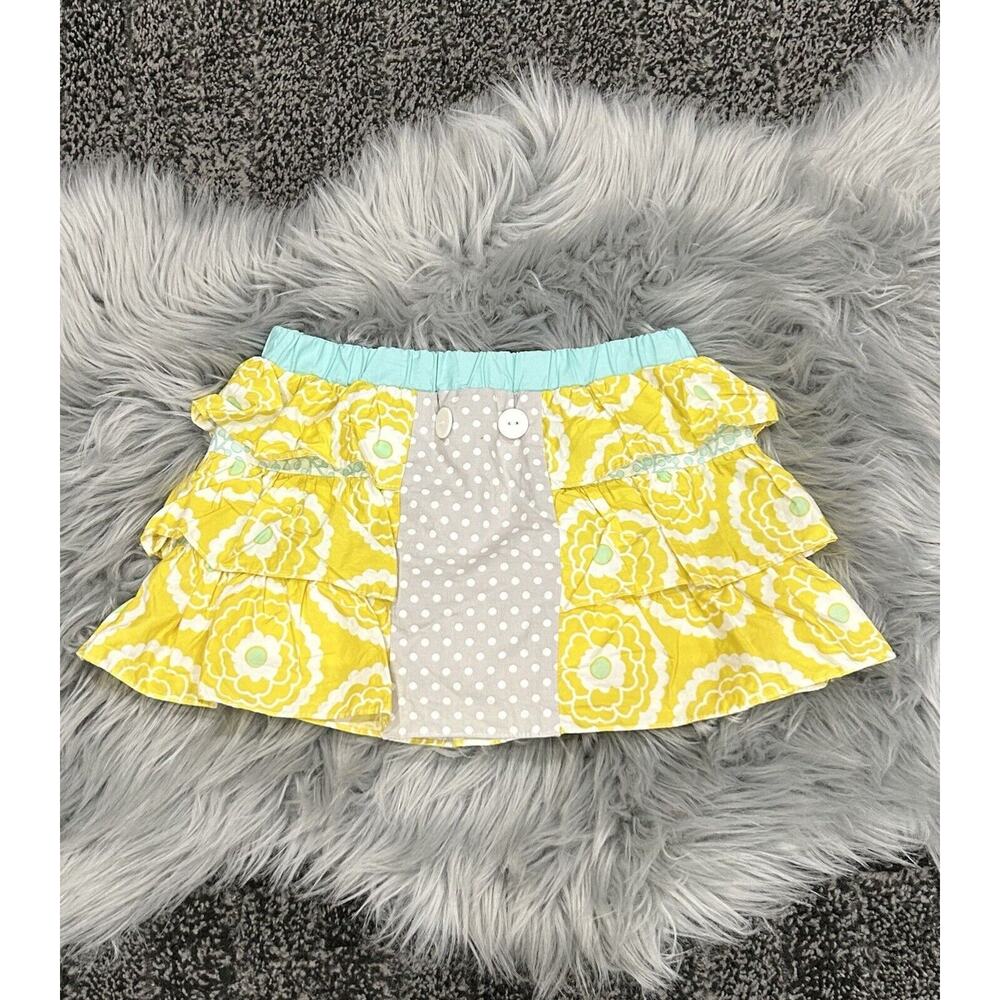 Ele Story Layered Patterned Skirt Size 8